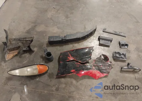 2000 Pontiac Grand Am Se1 z USA, uszkodzony, nr VIN 1G2NF52T5YM795953